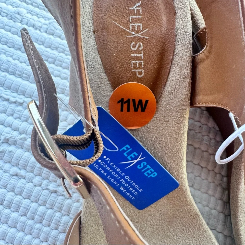 Flex Step Tan Comfort Sandals Buckle Strap Wide 11 Casual Summer